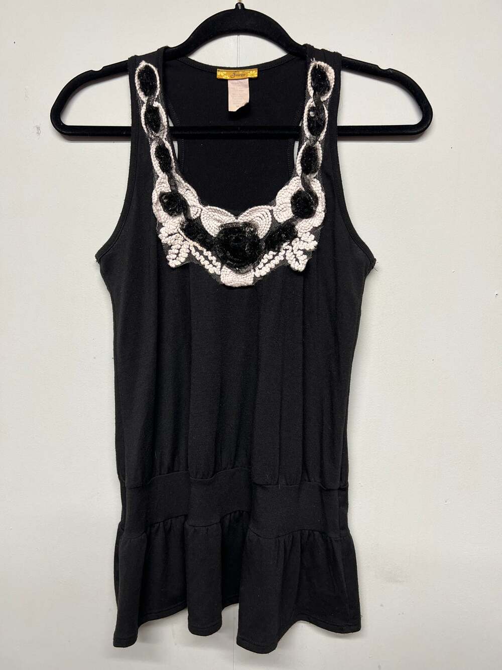 Finesse Vintage Y2K Sleeveless 3D Floral Black Top Women Small Grunge Whismigoth